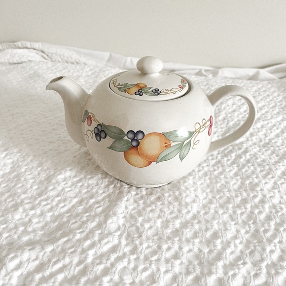 Corning Corelle Abundance Tea Pot Vintage Matching Small Teapot - Picture 1 of 4